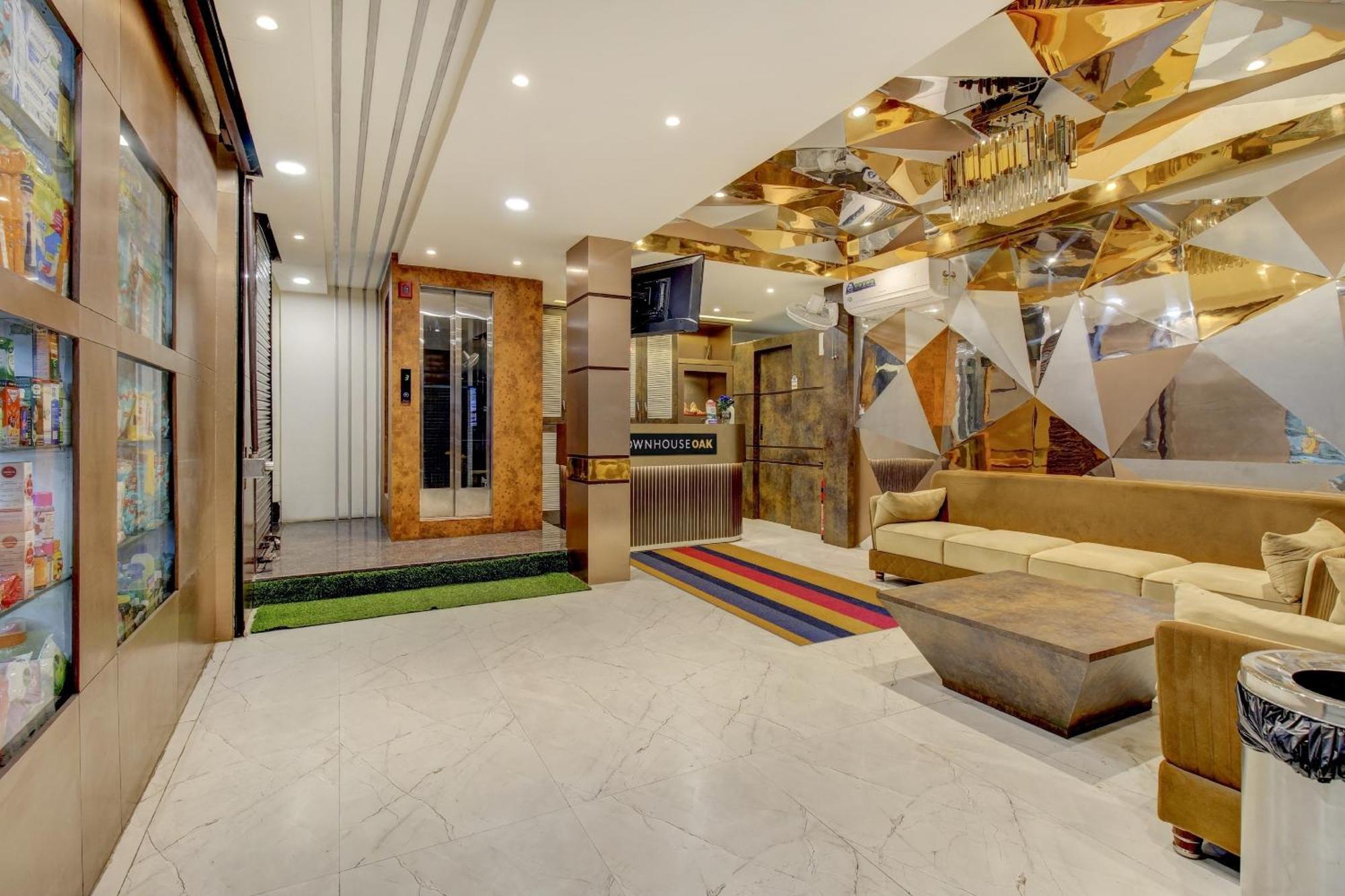 فندق Townhouse Geetraj Near Shalimar Gateway لاكناو المظهر الخارجي الصورة