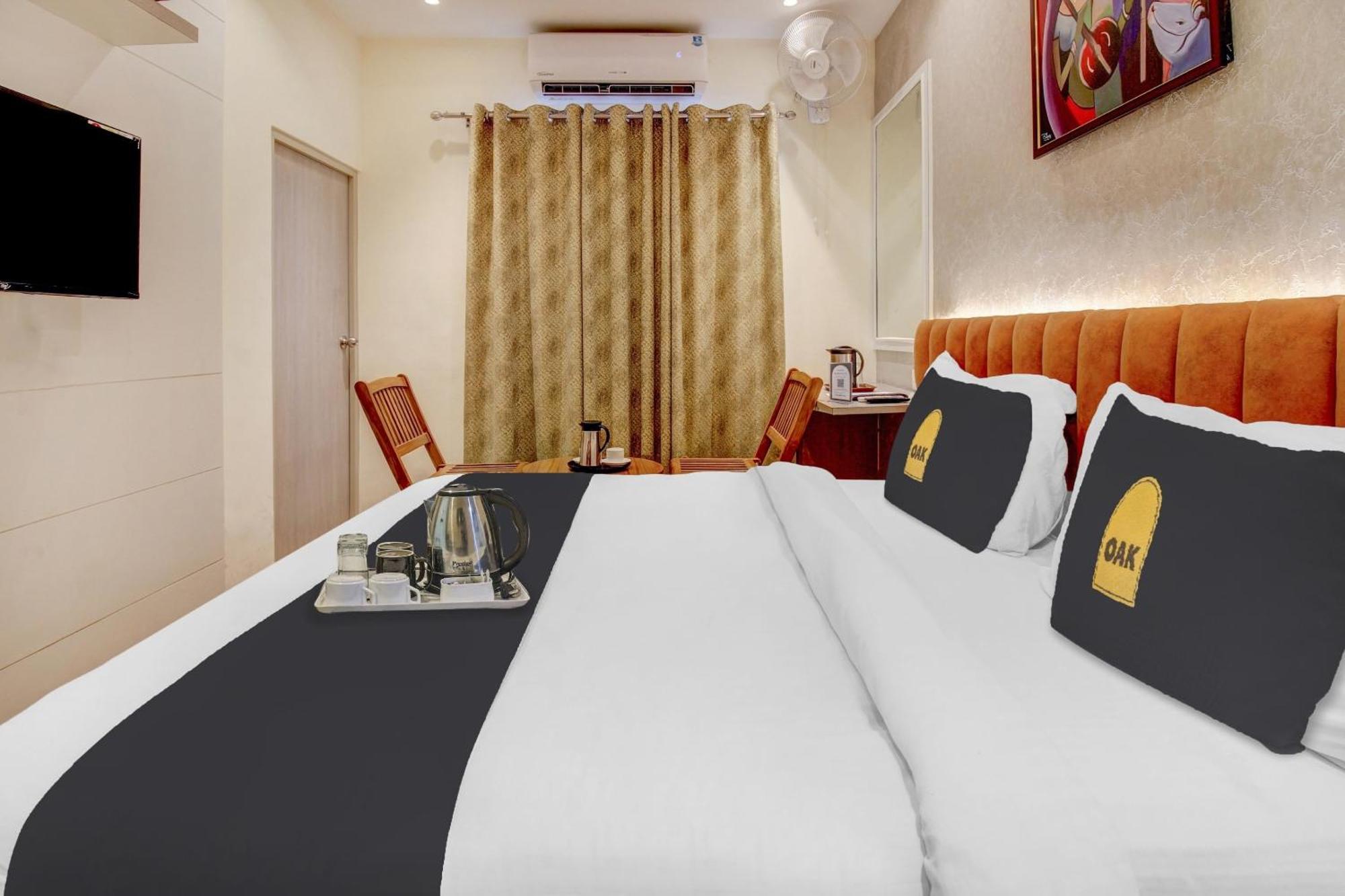 فندق Townhouse Geetraj Near Shalimar Gateway لاكناو المظهر الخارجي الصورة