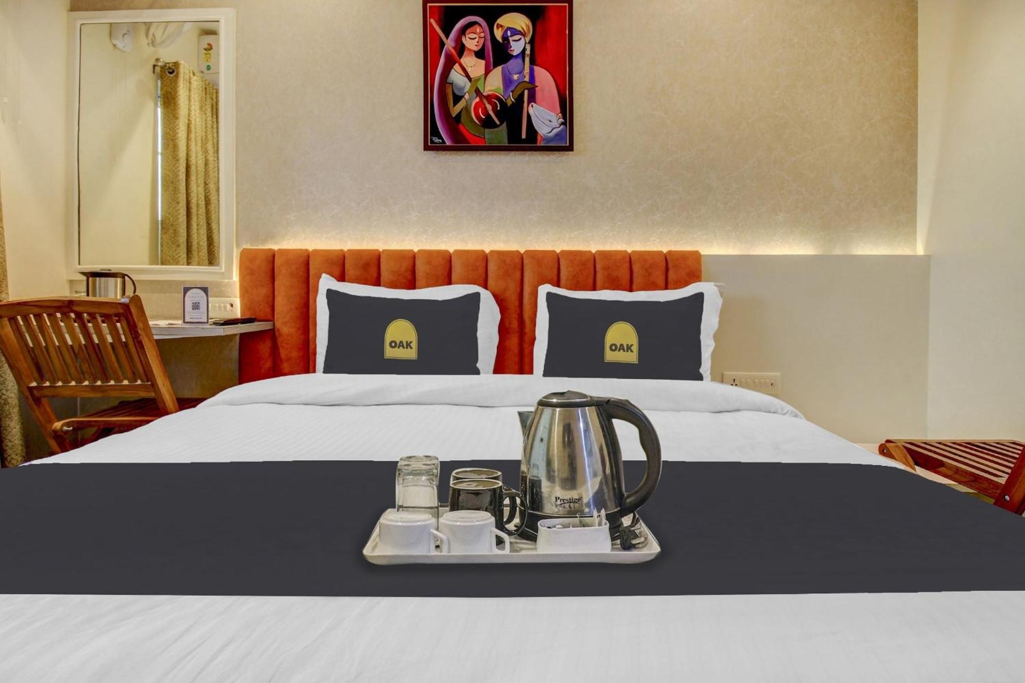 فندق Townhouse Geetraj Near Shalimar Gateway لاكناو المظهر الخارجي الصورة