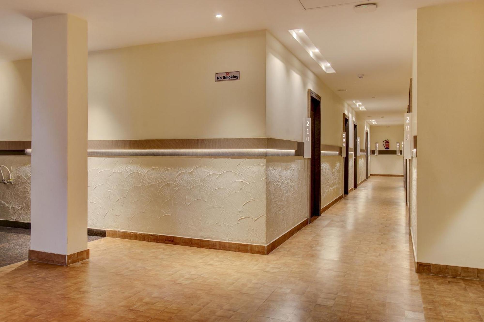 فندق Townhouse Geetraj Near Shalimar Gateway لاكناو المظهر الخارجي الصورة