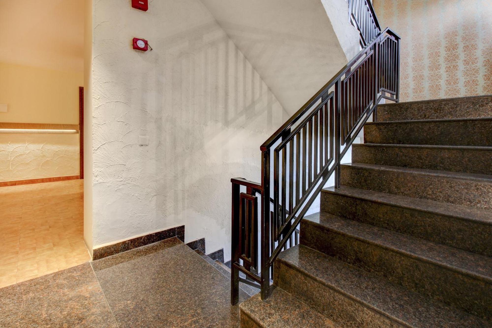 فندق Townhouse Geetraj Near Shalimar Gateway لاكناو المظهر الخارجي الصورة