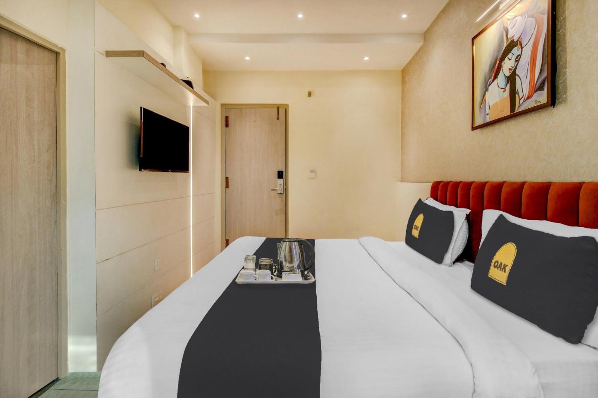 فندق Townhouse Geetraj Near Shalimar Gateway لاكناو المظهر الخارجي الصورة