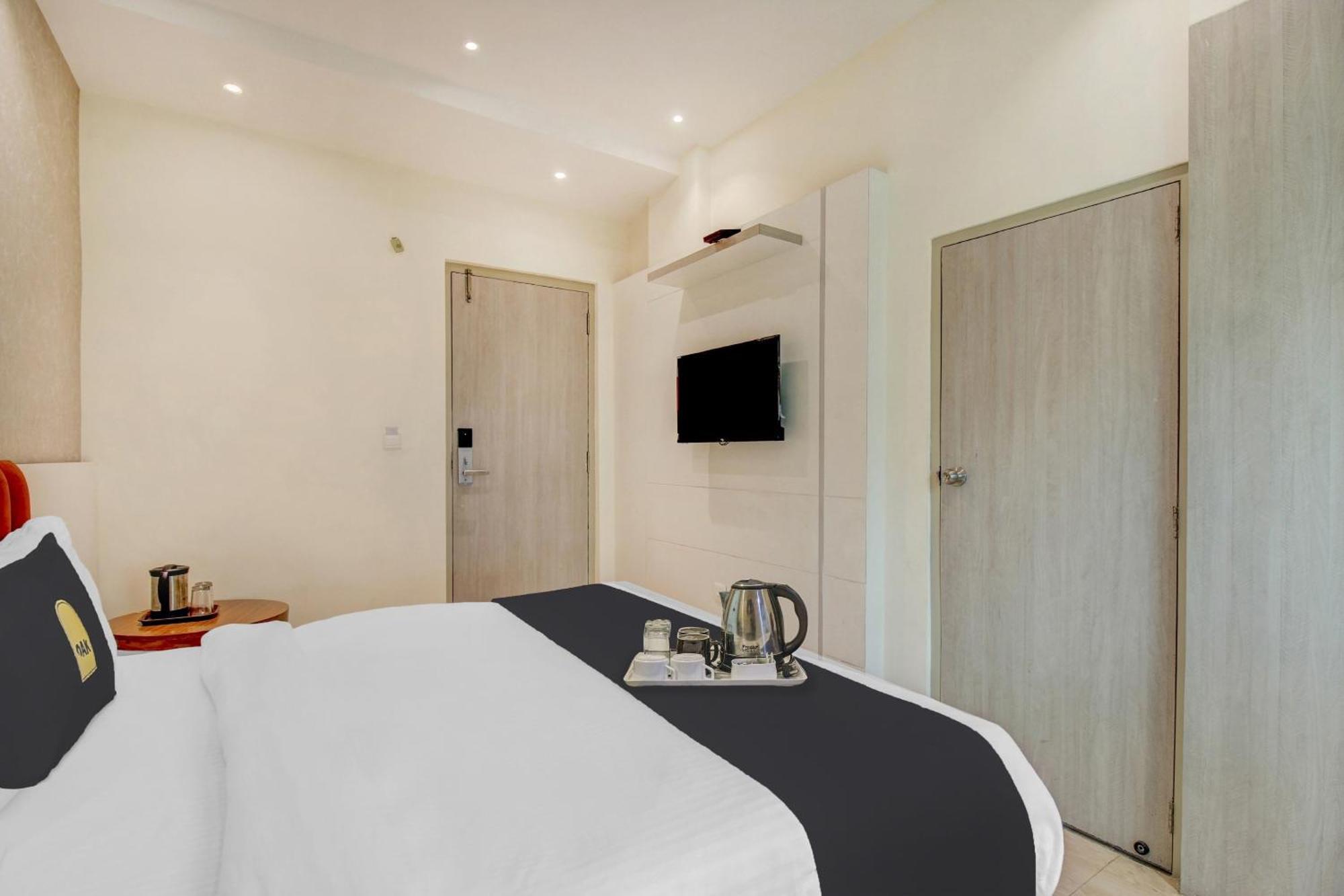 فندق Townhouse Geetraj Near Shalimar Gateway لاكناو المظهر الخارجي الصورة